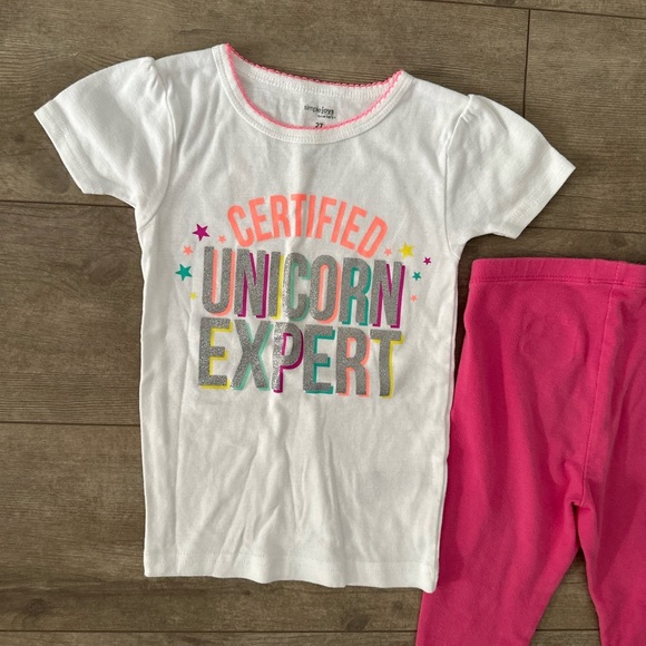 Cat & Jack pants carters shirt 2T outfit unicorn expert
Guc
Bin FF - Picture 4 of 8
